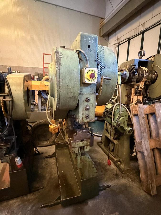 Usato PUNZONATRICE OMERA OSM 16