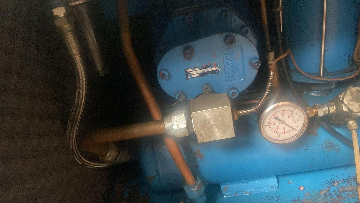 Usato COMPRESSORE CECCATO CRA 10