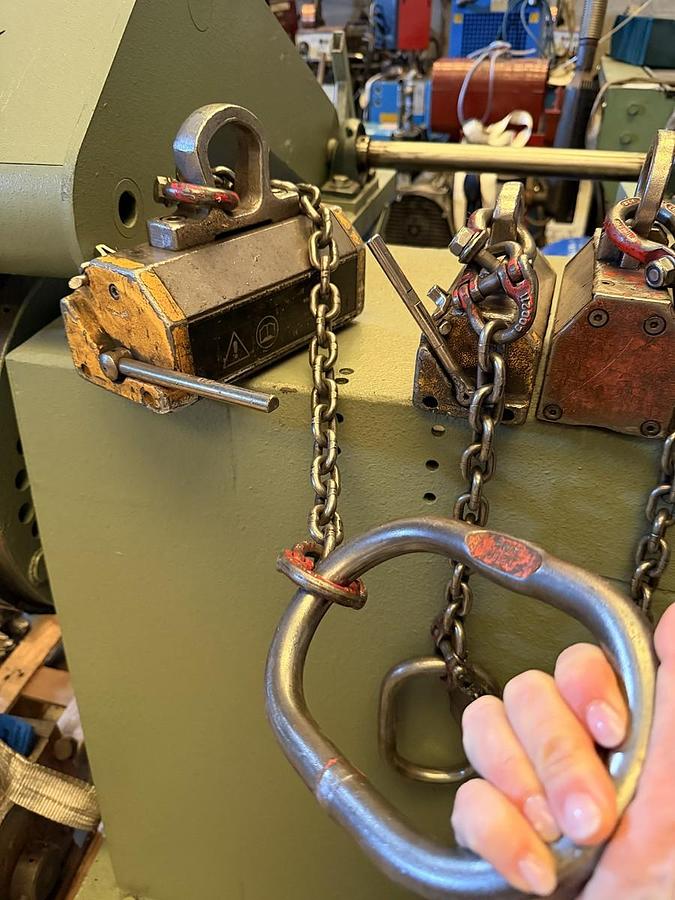 Usato MAGNETE DI SOLLEVAMENTO "TECNOMAGNETE"