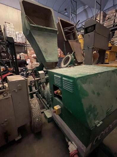 Usato TRASPORTATORI PER SOTTOFONDO