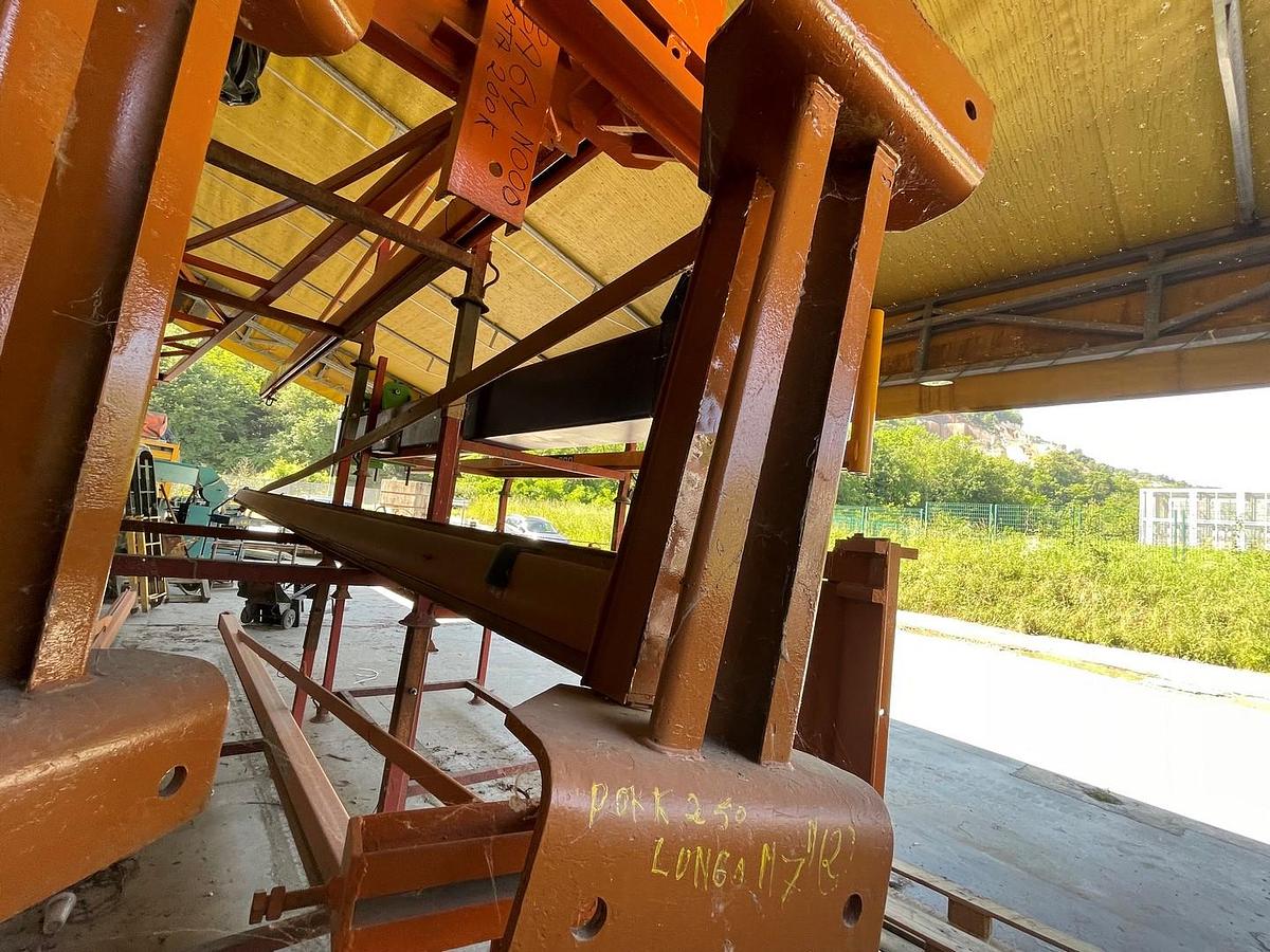 Usato GRU A BANDIERA 2