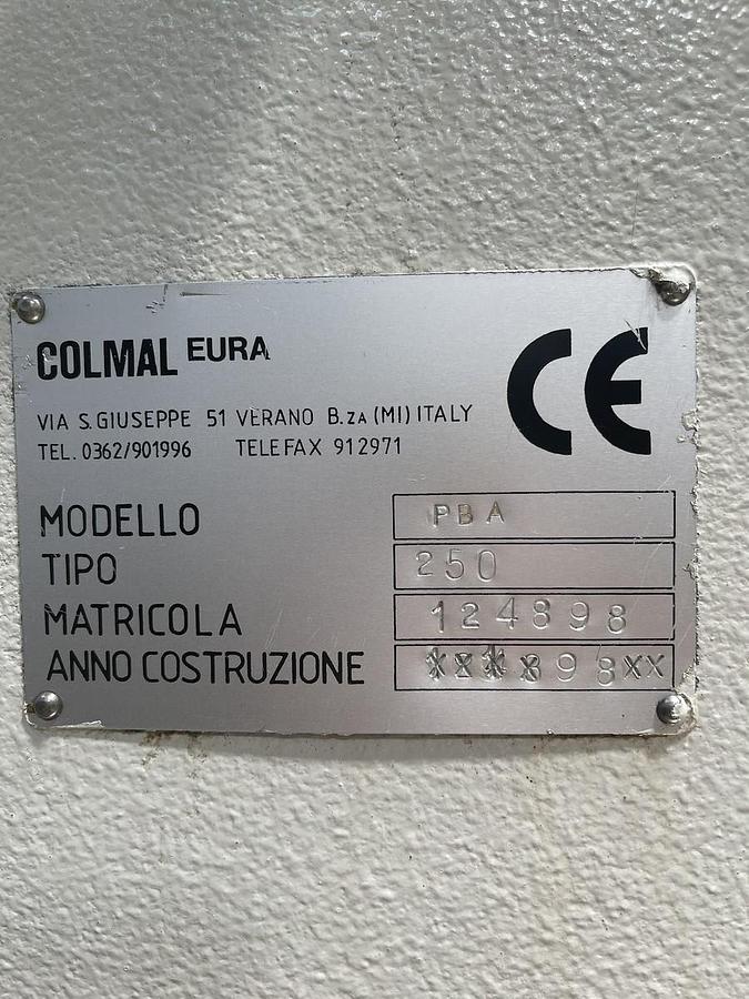 Usato PIEGATRICE COMAL IDRAULICA 3000X250 TON