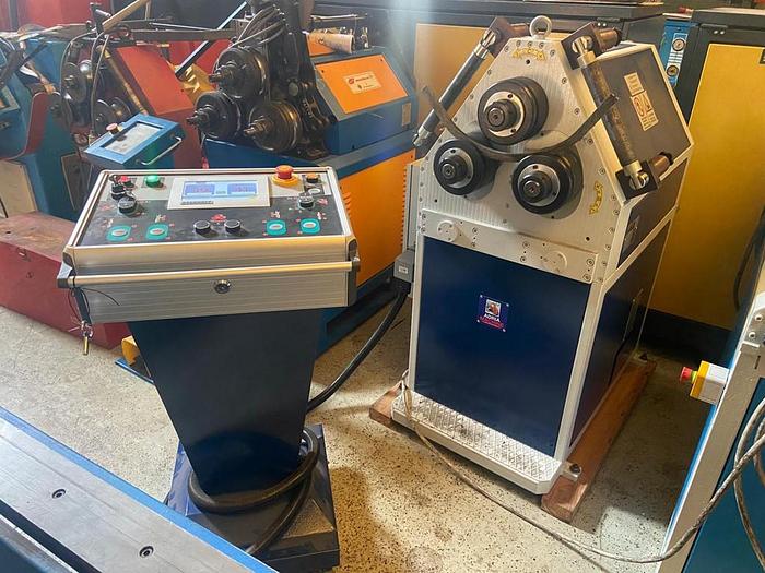 Usato PIEGAPROFILATI ADRIA APK 50