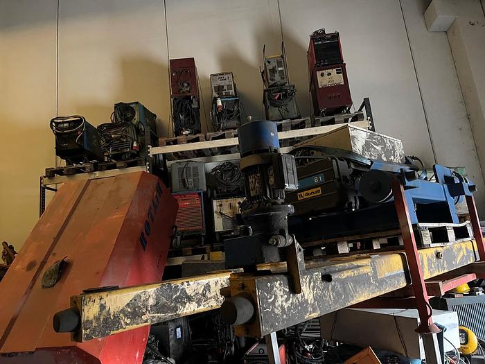 Usato CARROPONTE COSMET PORTATA 8 TON