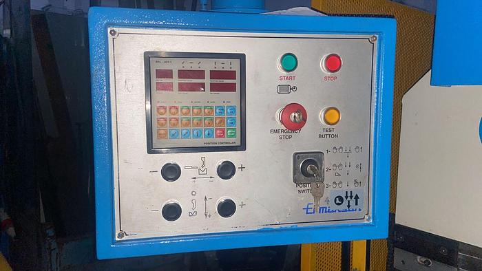 Usato PIEGATRICE ERMAKSAN 3000X160 TON IDRAULICA