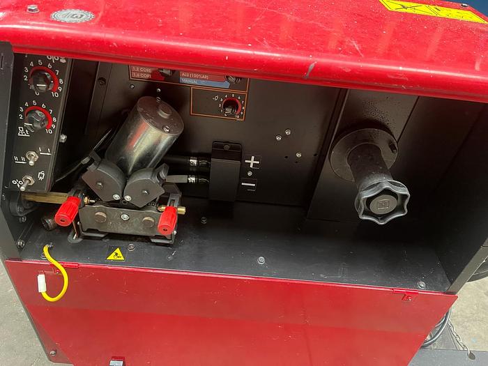 Usato SALDATRICE (N° 7) LINCOLN POWERTEC 355 C PRO