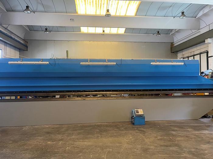 Usato PIEGATRICE GABELLA  MECCANICA 10.000 X 80 ton