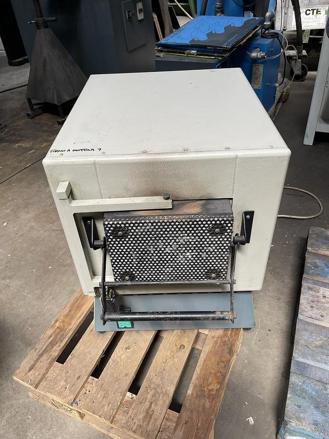 Usato FORNO A MUFFOLA