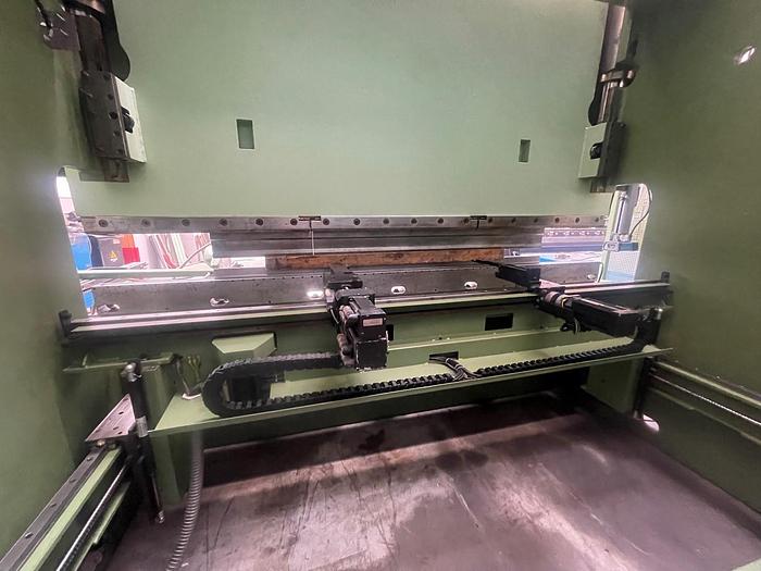 Usato PIEGATRICE BYSTRONIC IDRAULICA 3100X150 TON