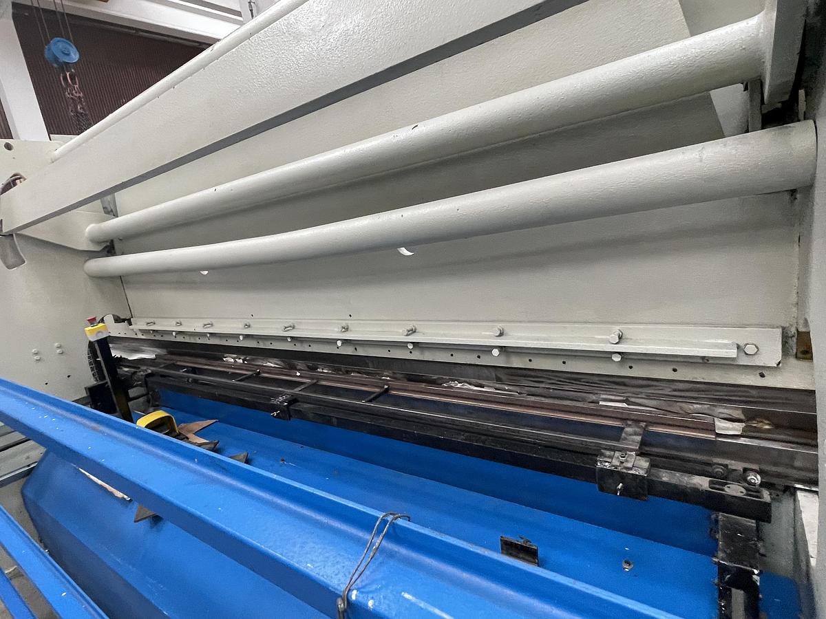 Usato PIEGATRICE OMAG IDRAULICA 4000 X 50