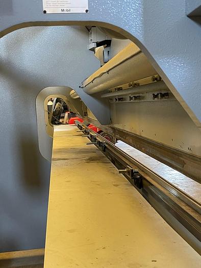 Usato PIEGATRICE GABELLA  MECCANICA 10.000 X 80 ton