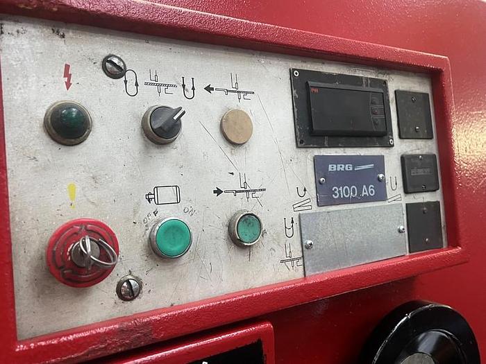 Usato CESOIA SCHIAVI IDRAULICA 3000X6 (BIS)