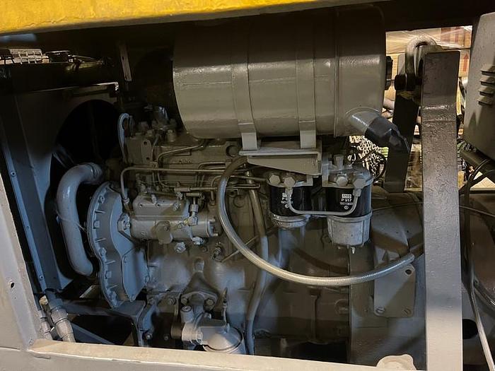 Usato GENERATORE DI CORRENTE 32 KW