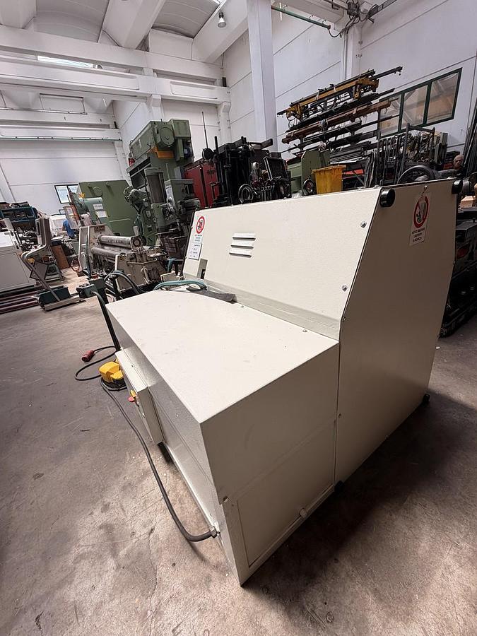 Usato PIEGAPROFILI TAURING (SAF) DELTA 80