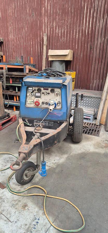 Usato MOTOSALDATRICE GENSET