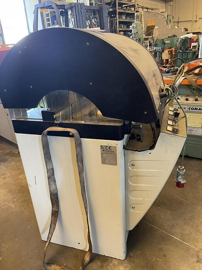 Usato TAGLIERINA ALLUMINIO / SEGA CIRCOLARE FOM INDUSTRIE PANDA 400