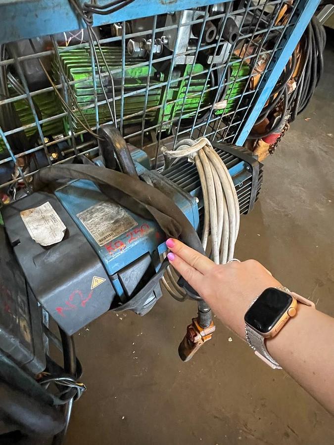 Usato GRU A BANDIERA 2