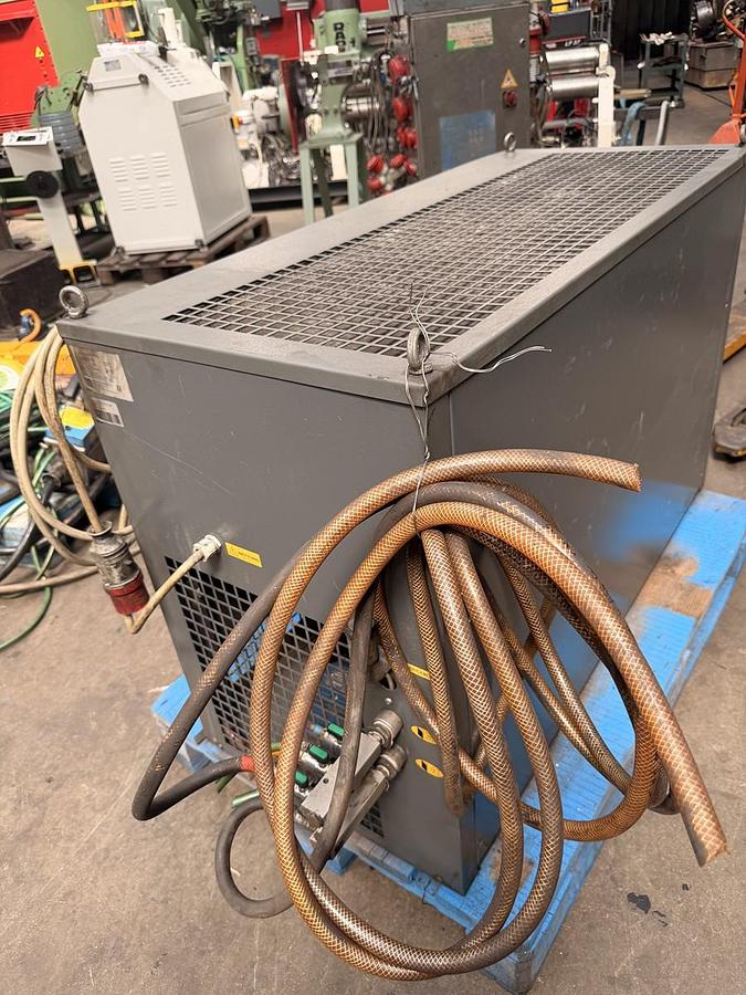 Usato REFRIGERATORE INDUSTRIALE REFIND CHWT 55