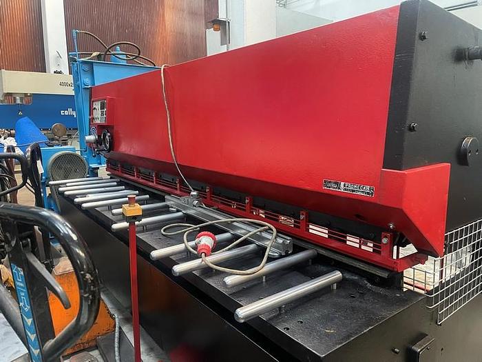 Usato CESOIA SCHIAVI IDRAULICA 3000X6 (BIS)