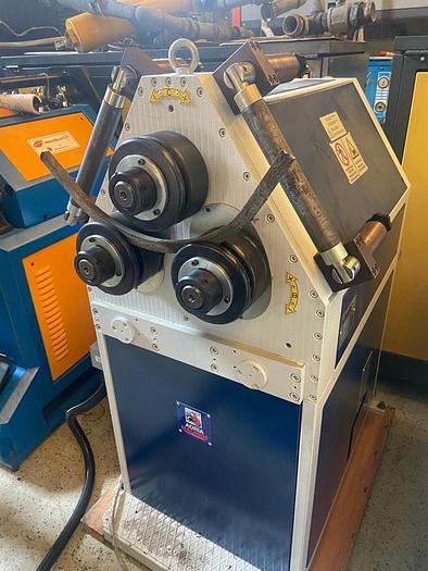 Usato PIEGAPROFILATI ADRIA APK 50