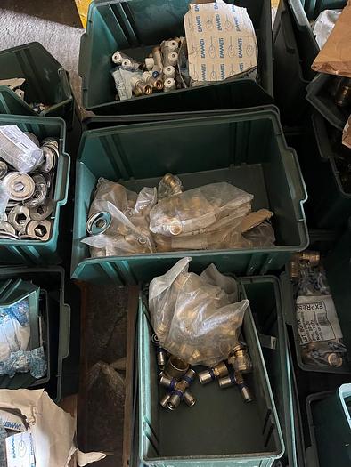 Usato RACCORDI IDRAULICI IN OTTONE