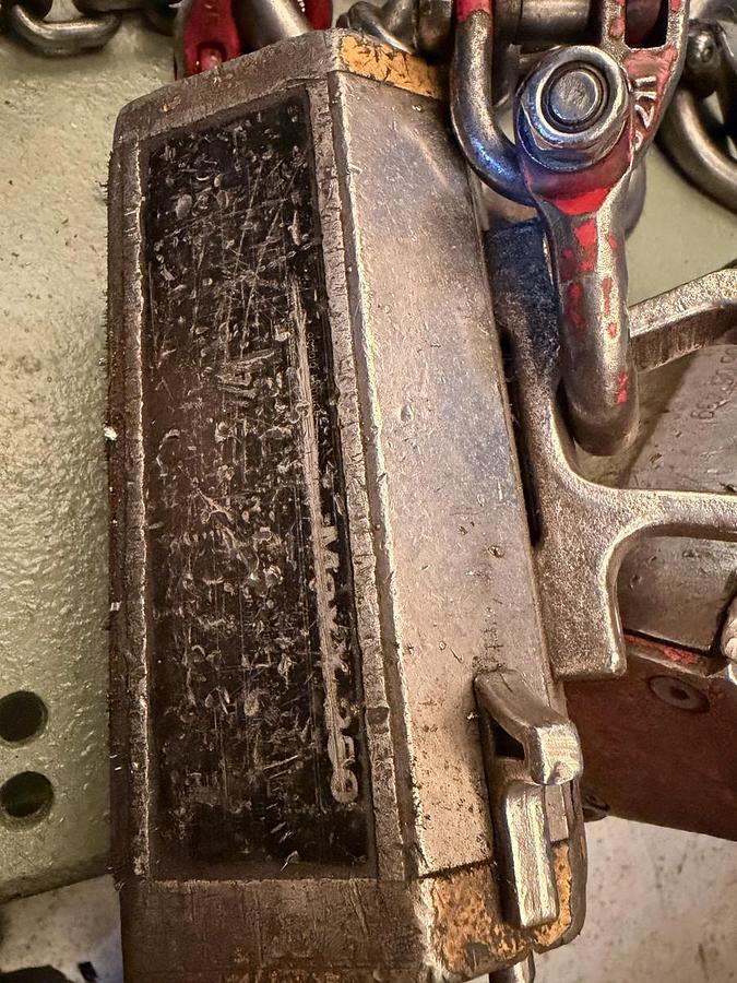 Usato MAGNETE DI SOLLEVAMENTO "TECNOMAGNETE"