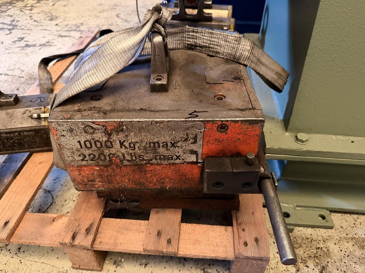 Usato MAGNETE DI SOLLEVAMENTO "TECNOMAGNETE"