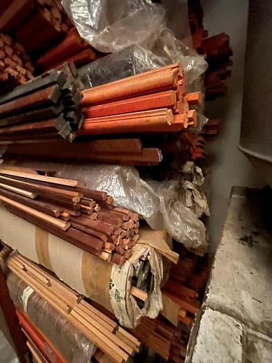 Usato CORNICI VARIE IN LEGNO