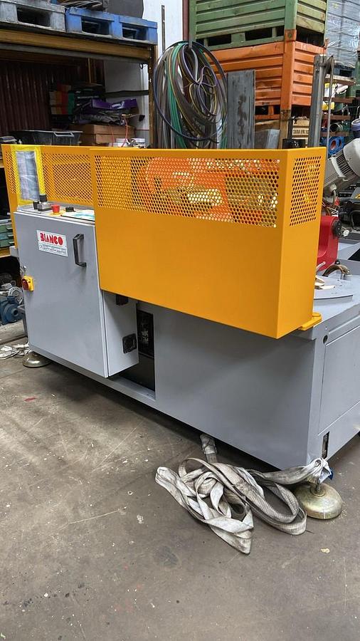 Usato SEGHETTO BIANCO 370 A AUTOMATICO