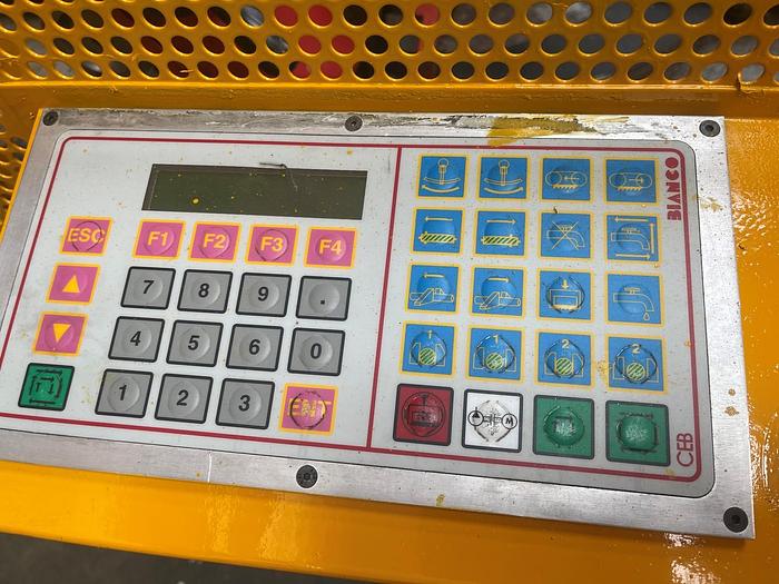 Usato SEGHETTO AUTOMATICO BIANCO 350A