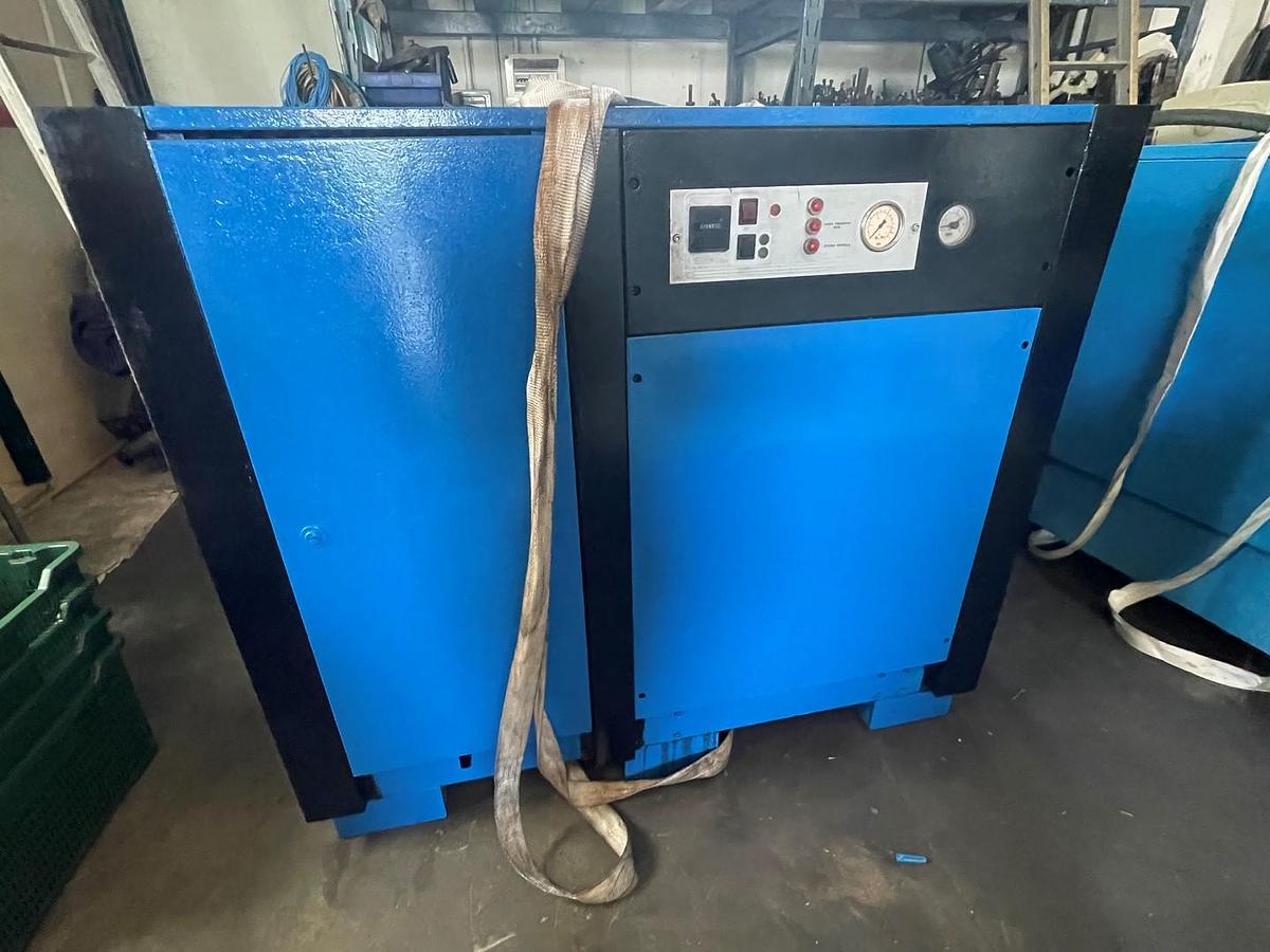 Usato COMPRESSORE (BLU - NERO)