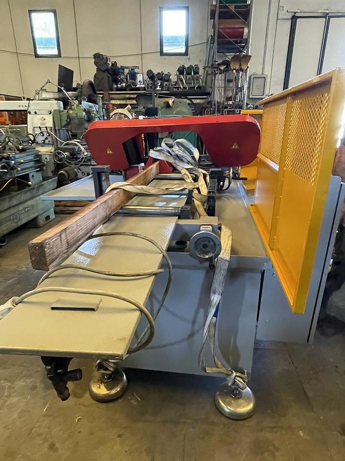 Usato SEGHETTO BIANCO 370 A AUTOMATICO