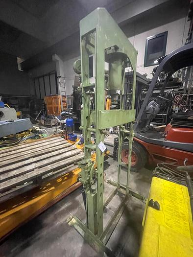 Usato PRESSA A PONTE MANUALE 150 TON