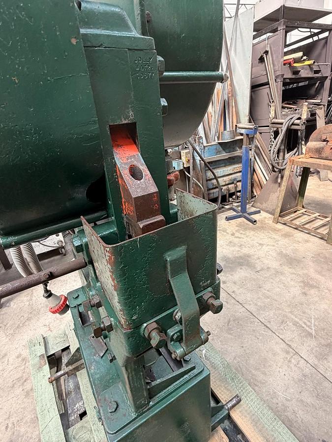 Usato PUNZONATRICE FICEP Mod. JOLLY