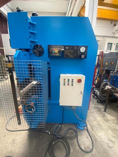 Usato PIEGATRICE SOMO IDRAULICA 3000X100