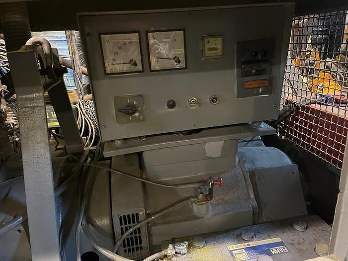 Usato GENERATORE DI CORRENTE 32 KW