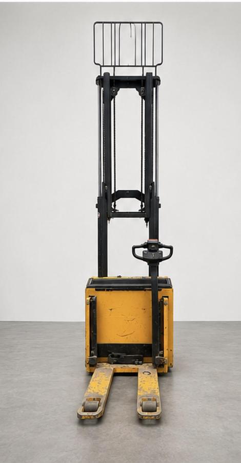 Usato TRANSPALLET ELETTRICO OM