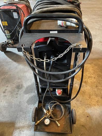 Usato SALDATRICE A TIG LINCOLN INVERTEC V305 T AC/DC 