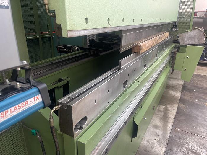 Usato PIEGATRICE BYSTRONIC IDRAULICA 3100X150 TON