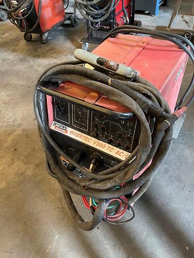 Usato SALDATRICE A TIG LINCOLN V300TC 