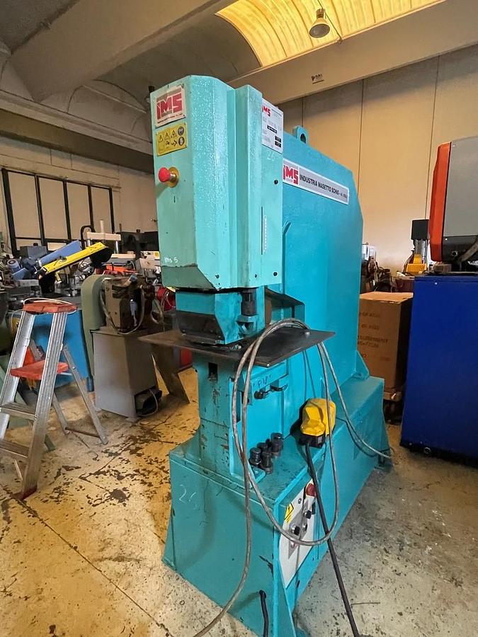 Usato PUNZONATRICE IMS PHY 1100