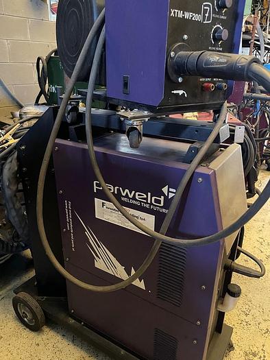 Usato SALDATRICE (N°7) PARWELD XTM-WF200