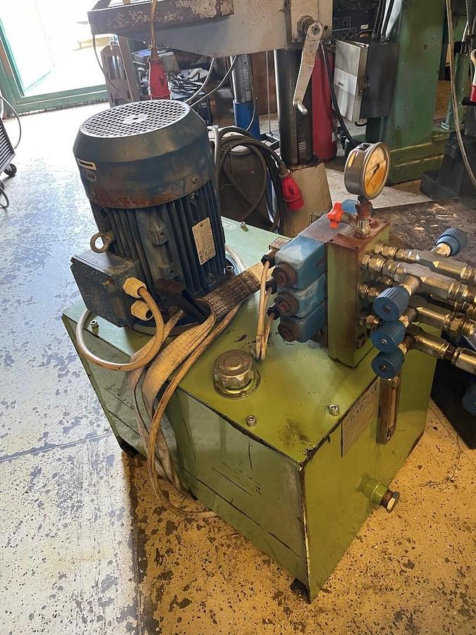 Usato CENTRALINA IDRAULICA (VERDE 5B)