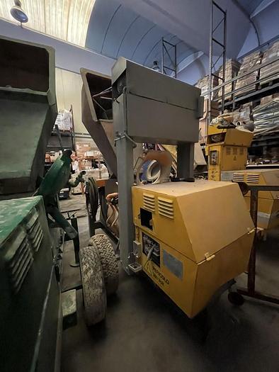 Usato TRASPORTATORI PER SOTTOFONDO