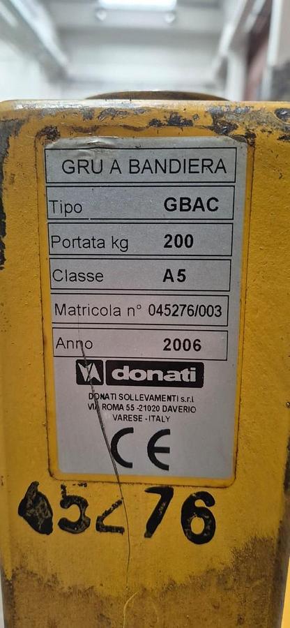 Usato GRU A BANDIERA DONATI 