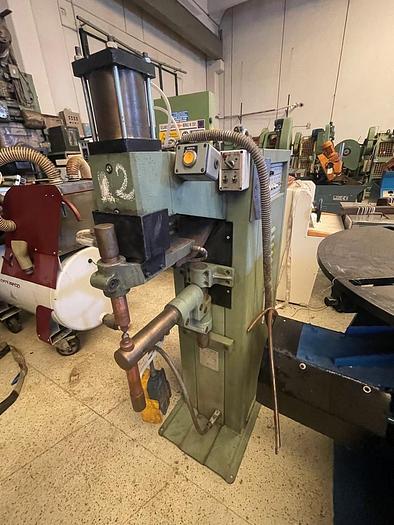 Usato PUNTATRICE (2) CEA