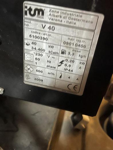 Usato GENERATORI MOBILI D’ARIA CALDA (NON FUNZIONANTI)