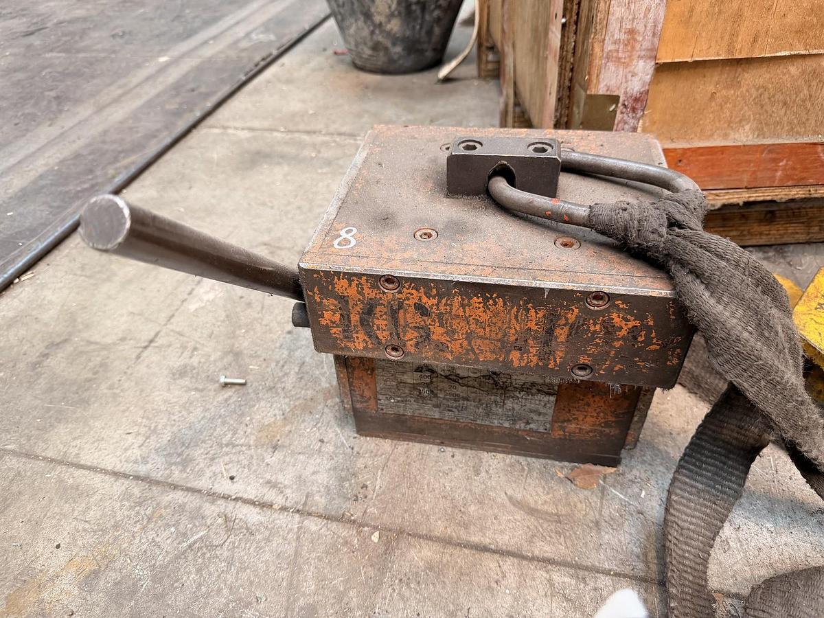 Usato MAGNETE DI SOLLEVAMENTO "TECNOMAGNETE"