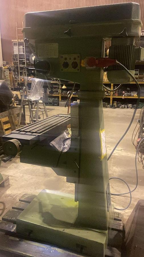 Usato TRAPANO FRESA FAMUP RAG 40 (BIS)