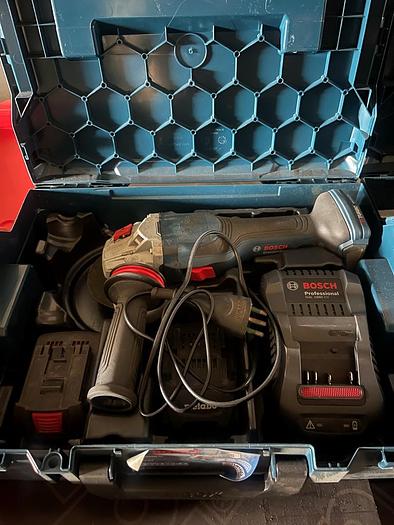 Usato BOSCH SMERIGLIATRICE ANGOLARE 18V-15C